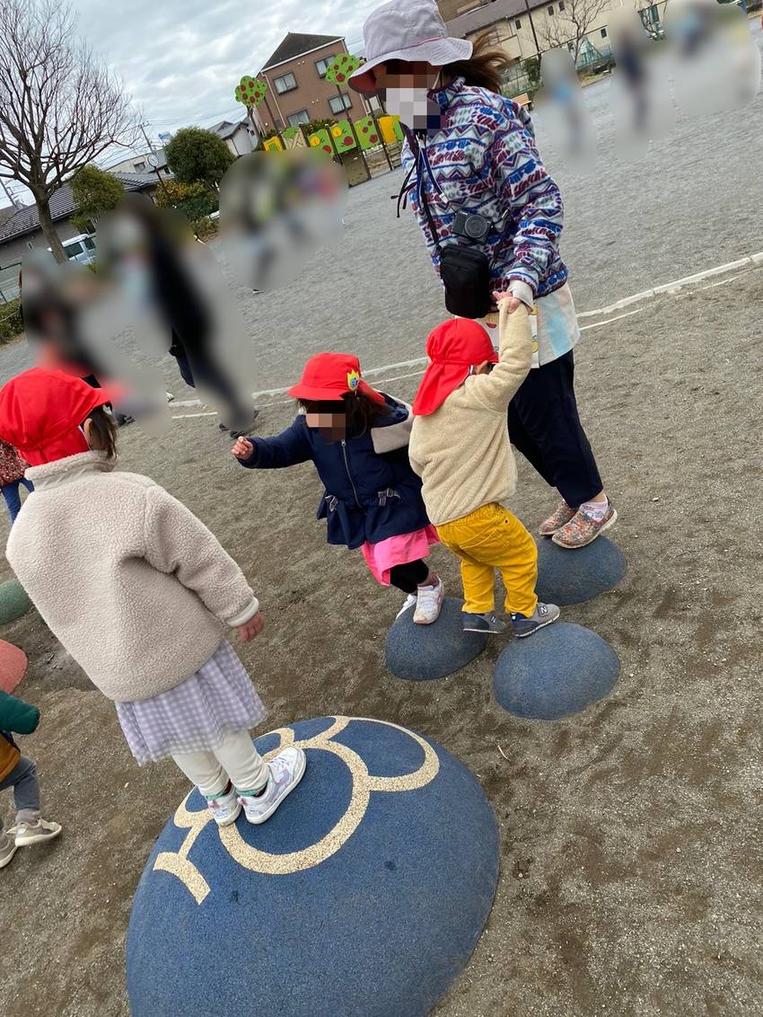 ジャンプジャンプ! すぐ落ちち...
