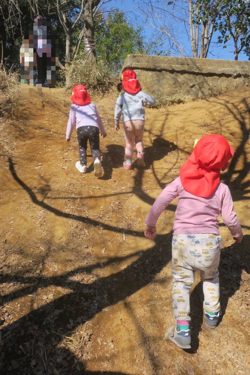 「こっちの山も登れるかな?」と...