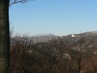 鐘撞堂山から御荷鉾山