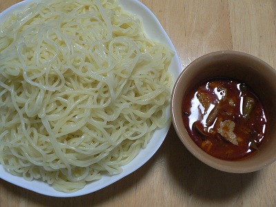 新提案レッドカレーつけ麺てどう...