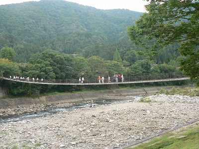 白川郷であい橋で出会えたら