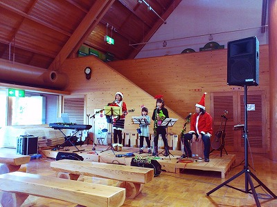 クリスマスバージョンの農林公園...