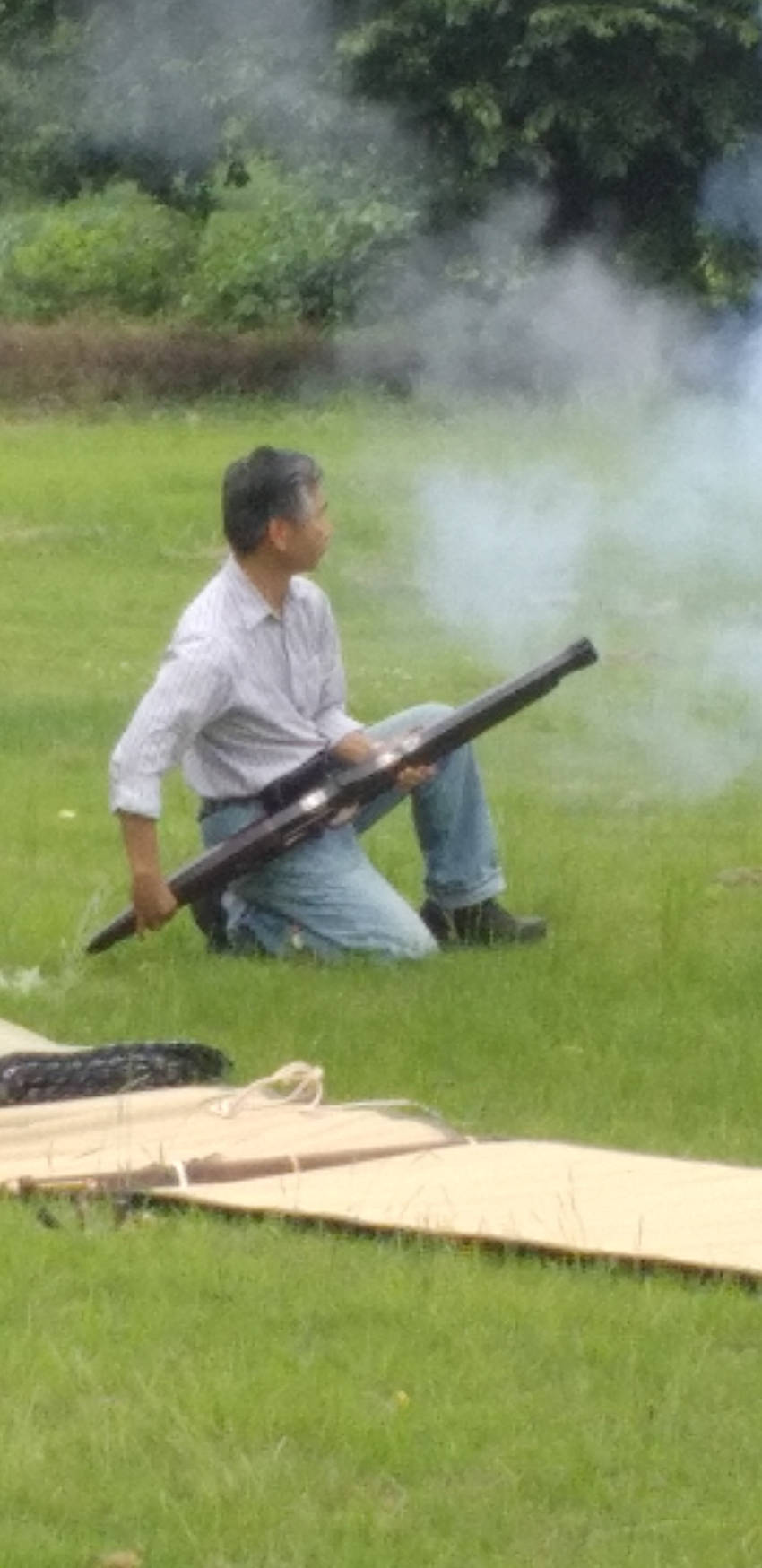 国友村の火縄銃鉄砲研究会の練習