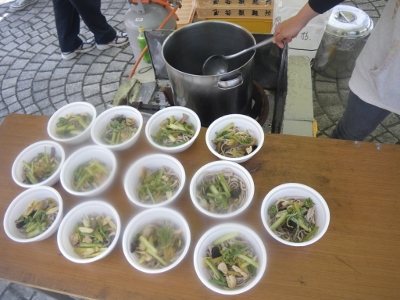 さがえダムのエイドでは、太めの...