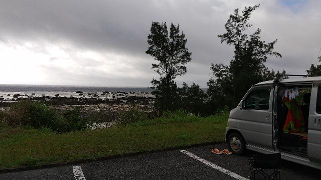 ドラキュラでも出てきそうな空だ...