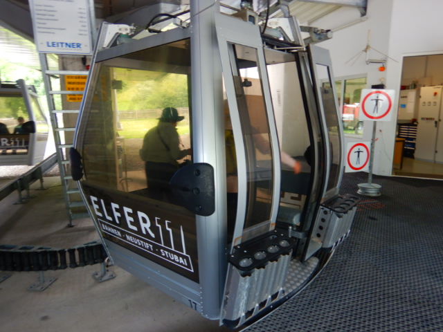 無料乗車、ルン。高度差800m...
