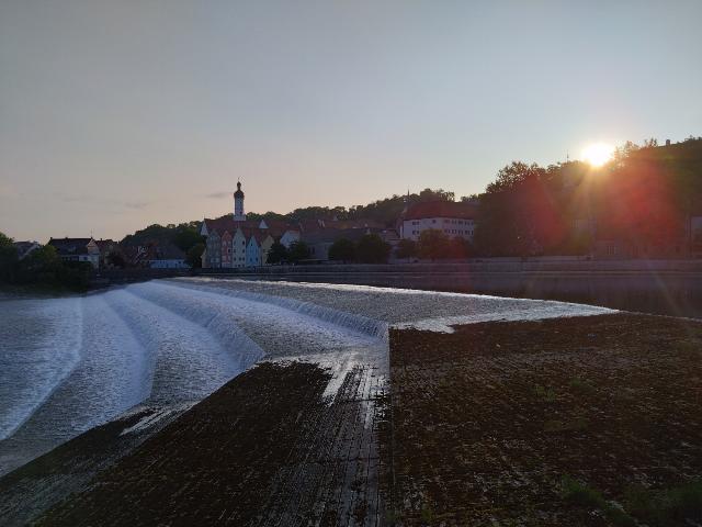 06:39。走り出してすぐ、朝...
