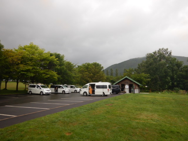ご覧の空模様。今にも雨降りだ。