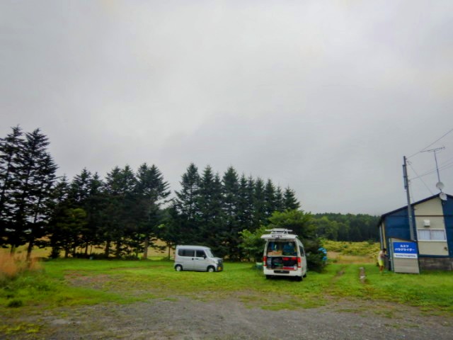 おや？信ちゃんの車が来ているぞ...
