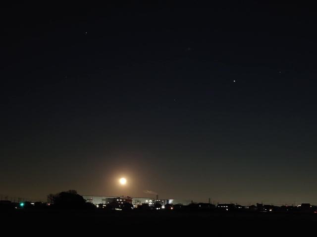 17:22。ぶらりと出掛けた埼...