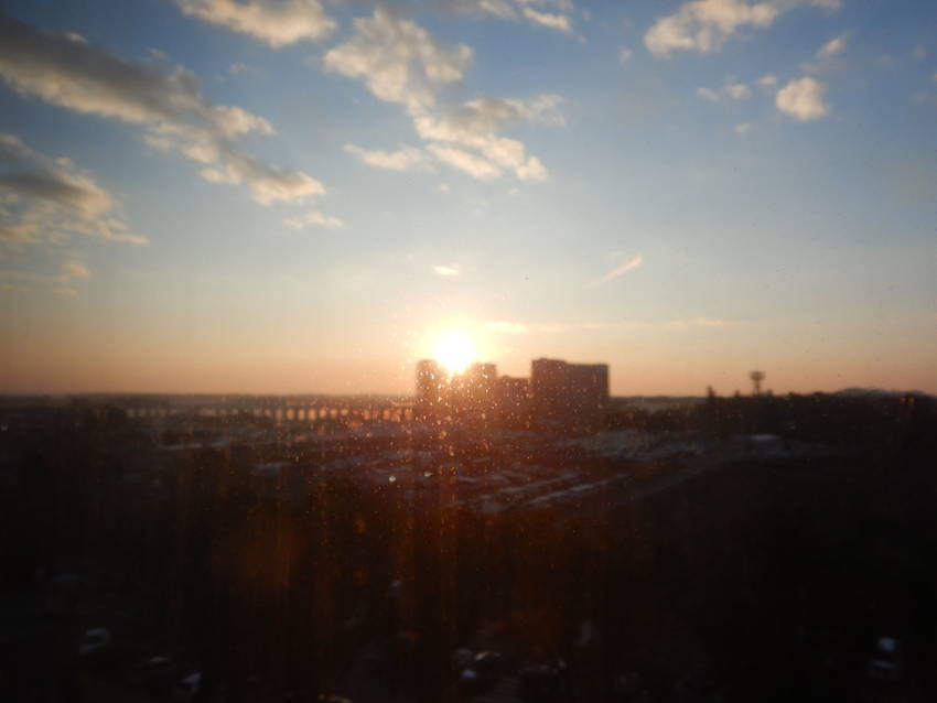 06:57。朝陽が見えた。最近...