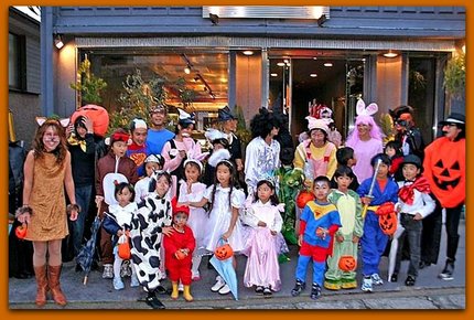 ハロウィーンの仮装姿。