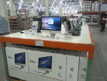 Apple and Costco
