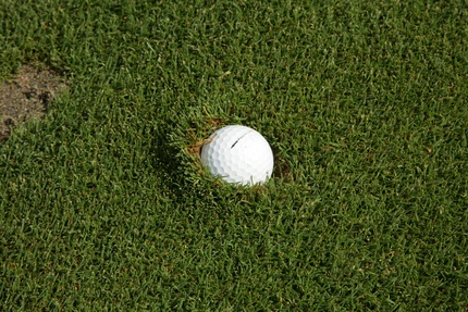 "Play It As It Lies"