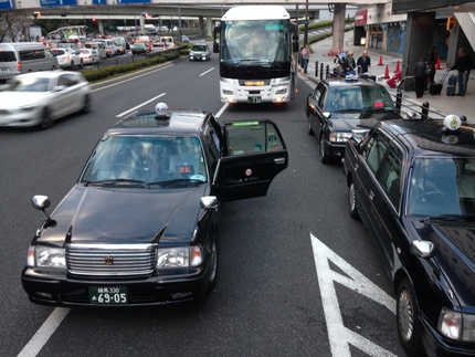 Clean Buses and Taxis in Japan