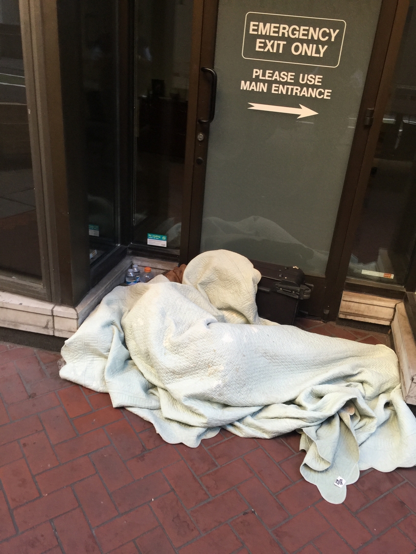 Homeless and Minimum Wages