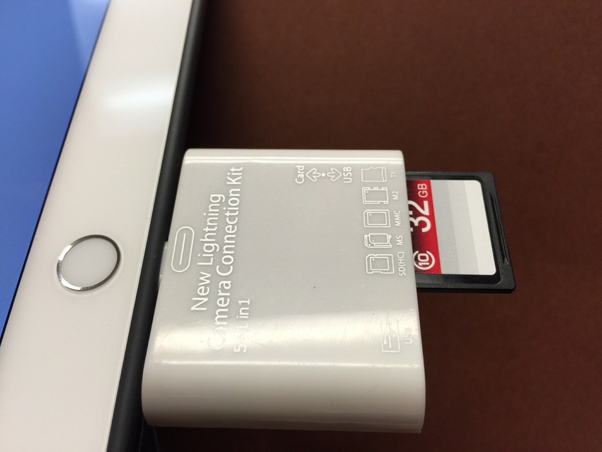 Memory card Reader for iPad