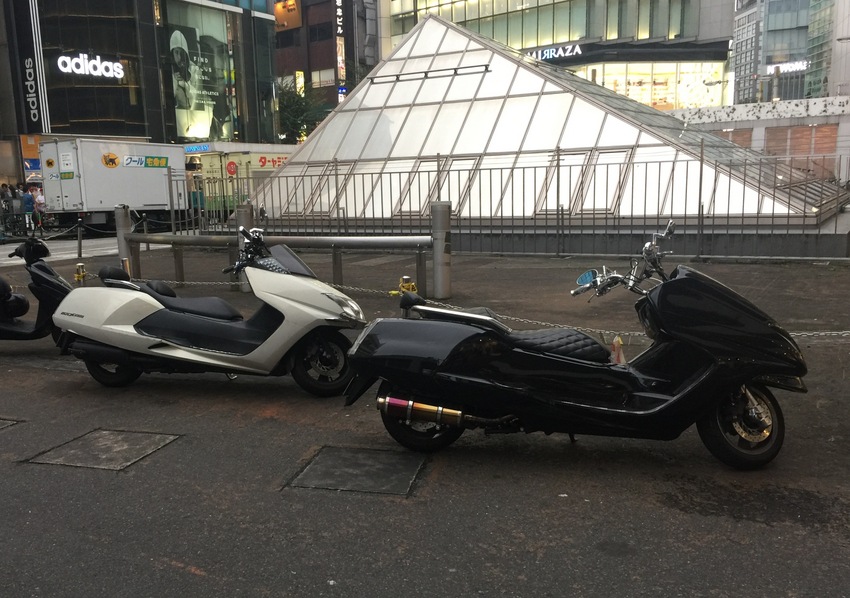 Only in Japan : The Yankee S...