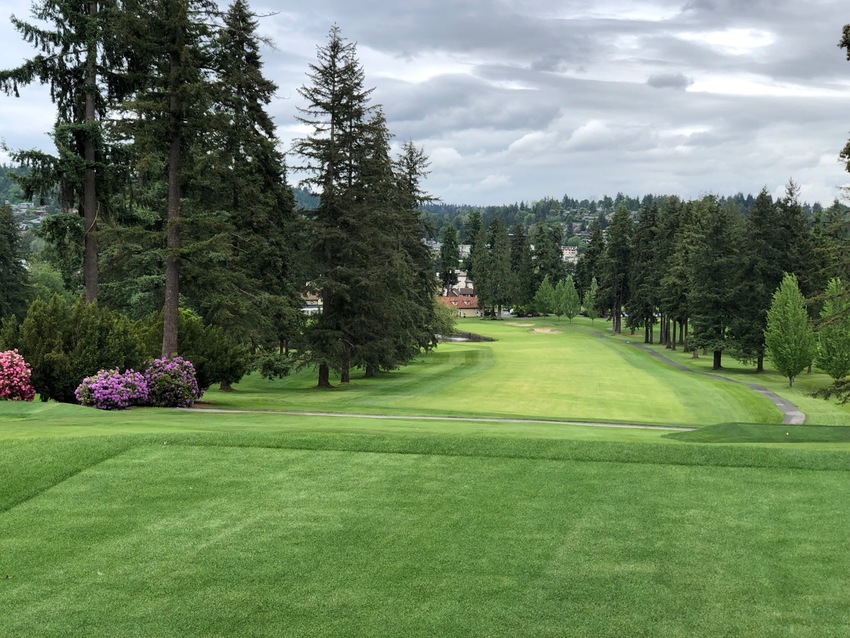 18th hole par 5 ... I got my fir...