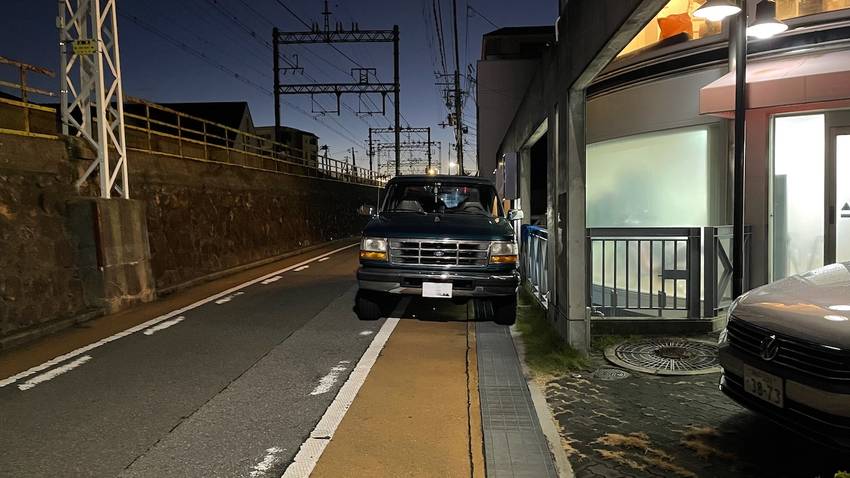 Very Nice Ford Bronco in Japan
