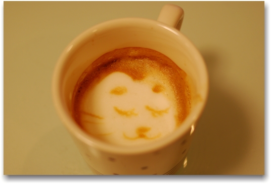 にゃんとにゃくなカプチーノ