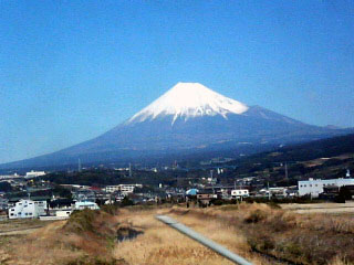 富士山も暖冬　そして譜面に書く