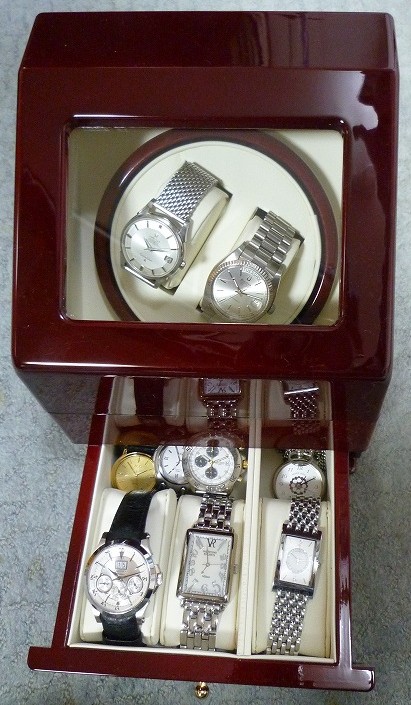 自動巻時計のWATCH WIN...