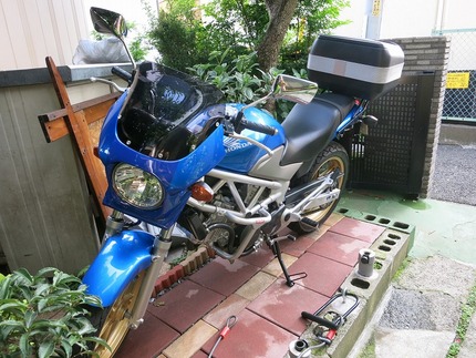 こんな感じで取り付きました。 ...