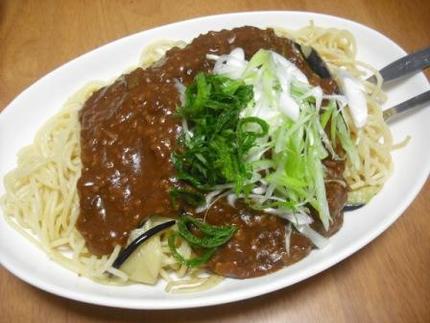 なすと味噌ミートソースパスタ。...