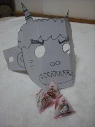 鬼のお面