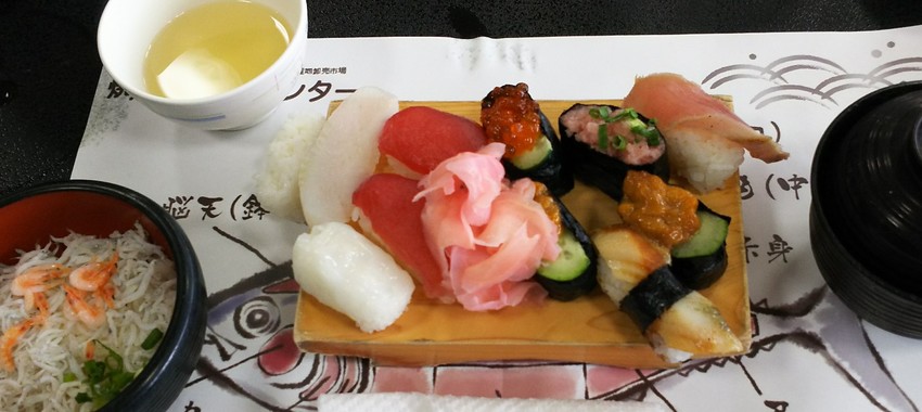 上手く盛れず。