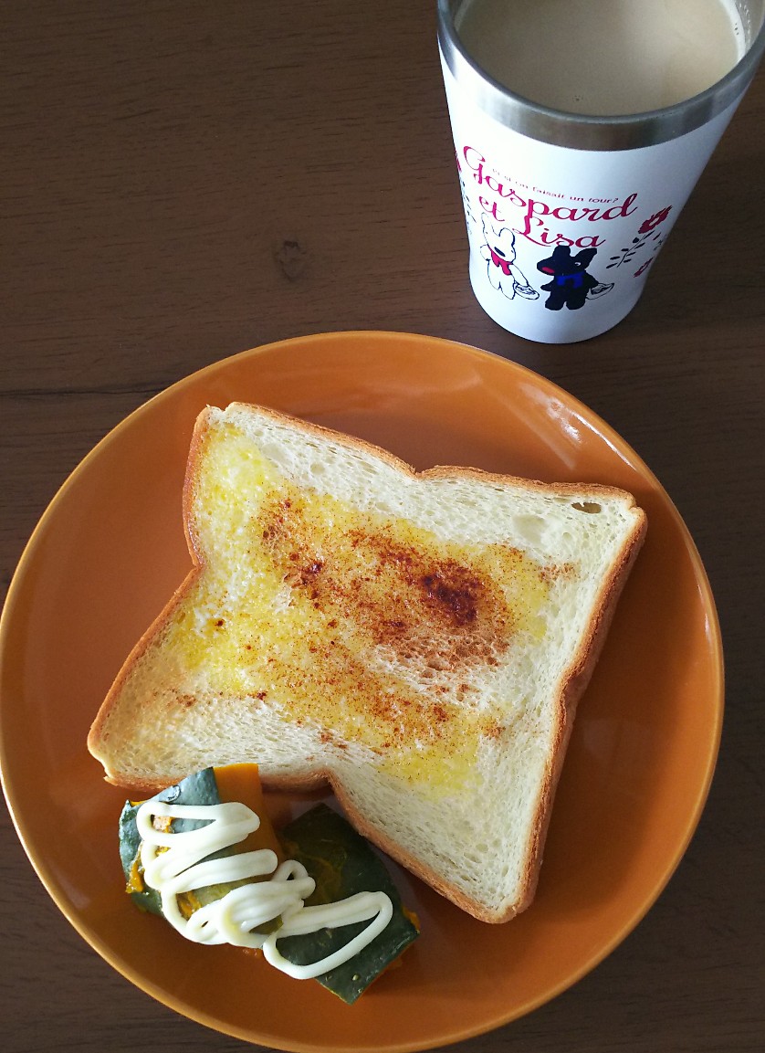 今日のごはん。朝トースト