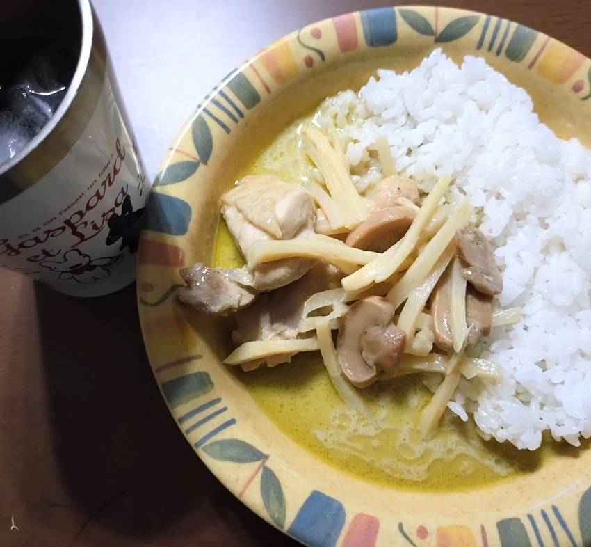 飲み物はアールグレー やはり(...