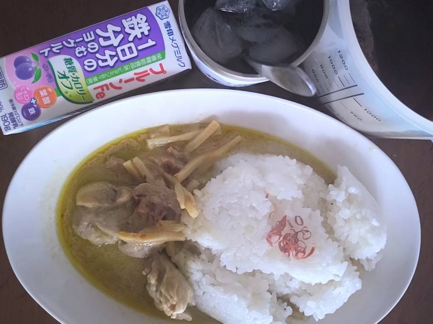 最近のごはん。昼グリーンカレー