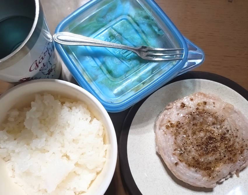 野菜とかつける気力もないわぁ ...