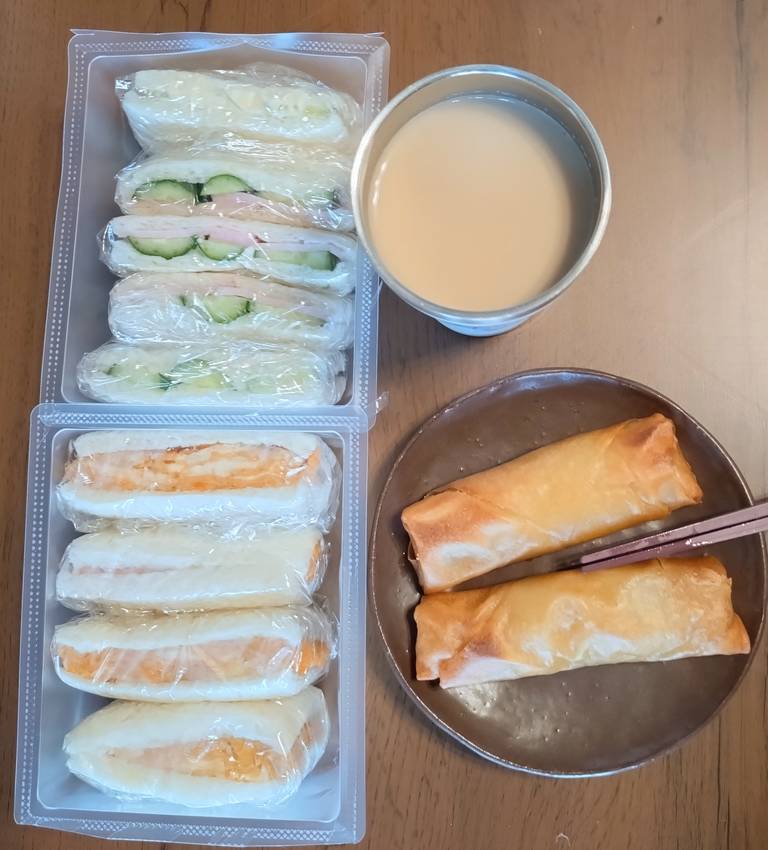弁当にはここからたまごサンド3...