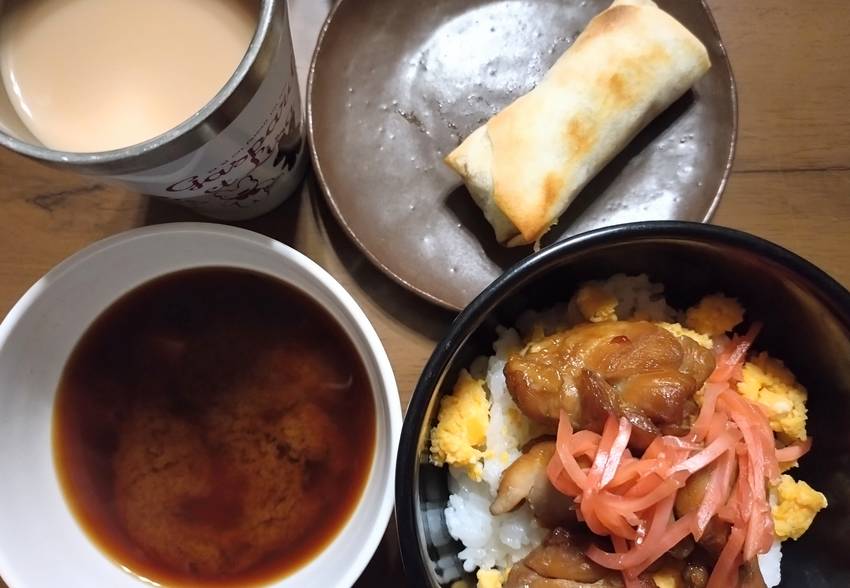 昨日のごはん。夕飯丼