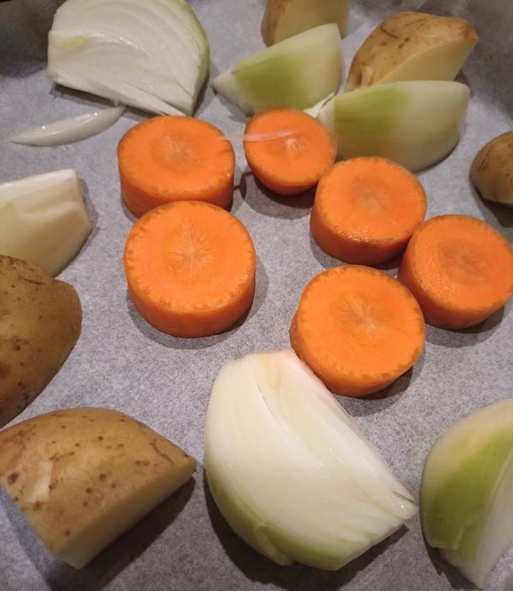 下敷き野菜達 君たちの仕事は大...