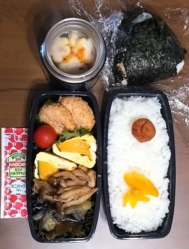 花麩のお吸い物 朝弁当の鮭おに...