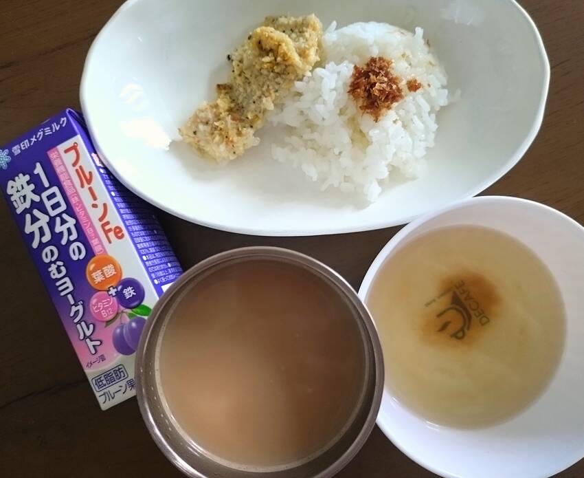 おかかご飯 鶏むねのチーズパン...