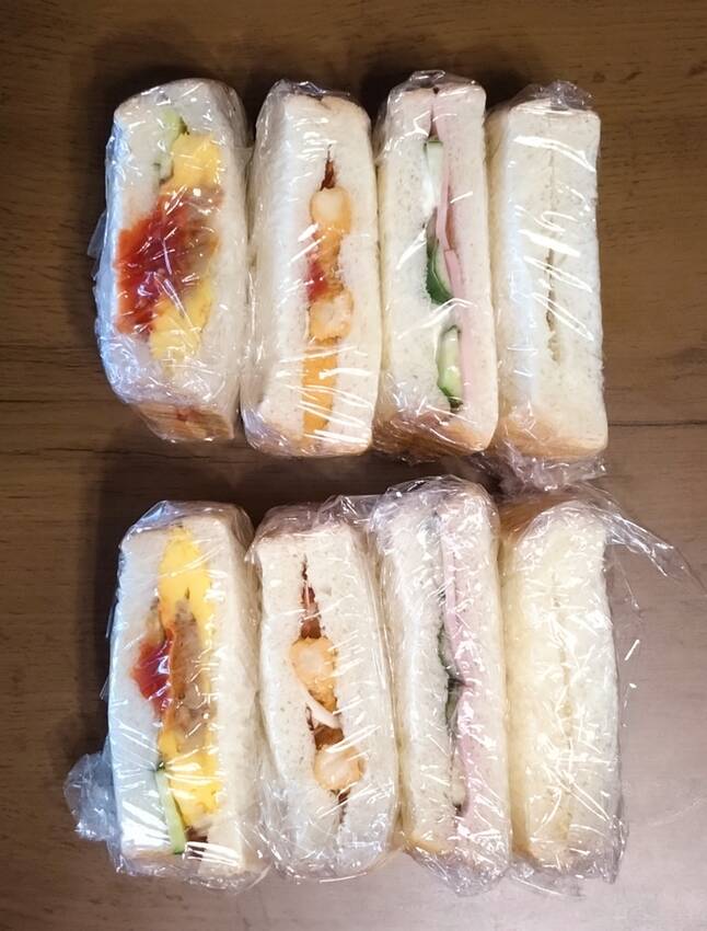 オムレツサンド チキンリングサ...