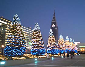 街はイルミネーション