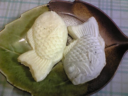 白いたいやき
