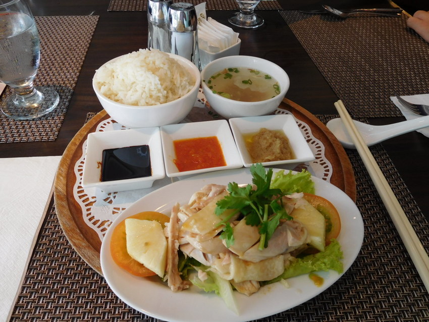 チキンライス、家でも時々作りま...