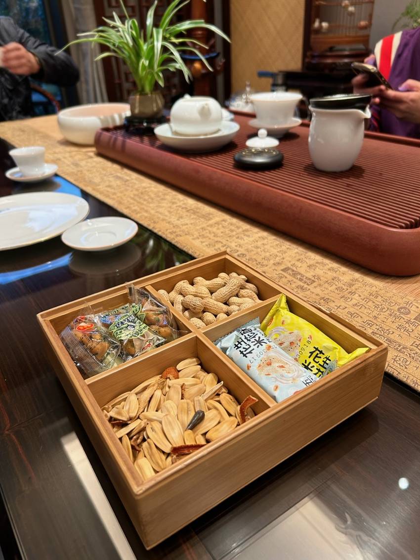 お料理の準備が出来るまで 中国...