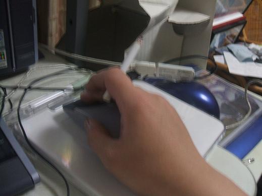 （無言）