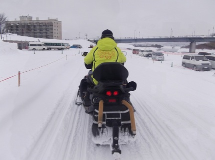 雪走り