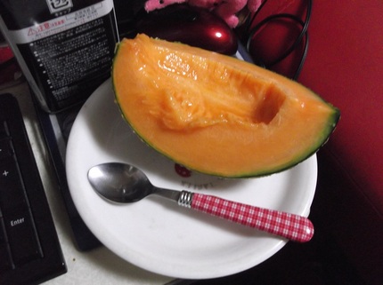 赤？青？白？