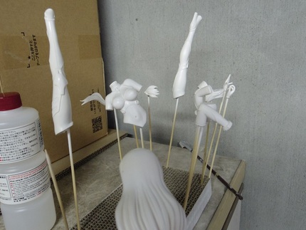 いよいよ塗装段階に・・・